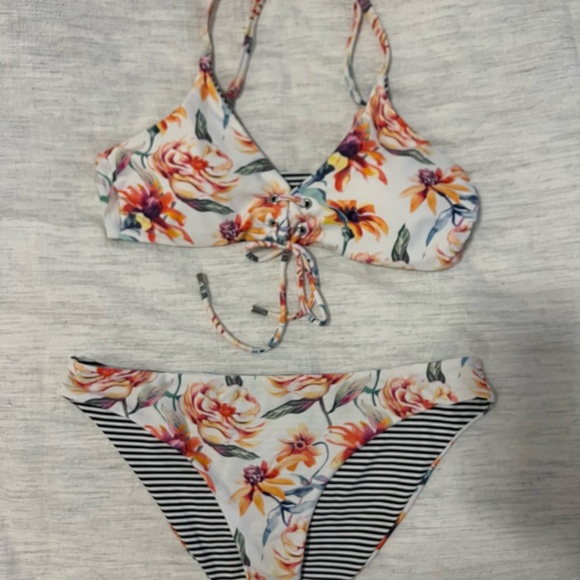 Reversible bikini - Picture 4 of 6